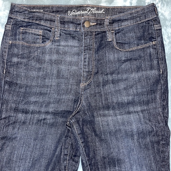Universal Thread Jeans - Picture 2 of 3